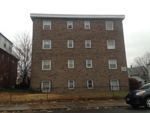 Building Photo - G Wells LLC Rental