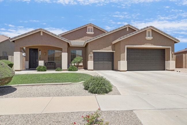 Building Photo - 8606 W Helen Ln Rental