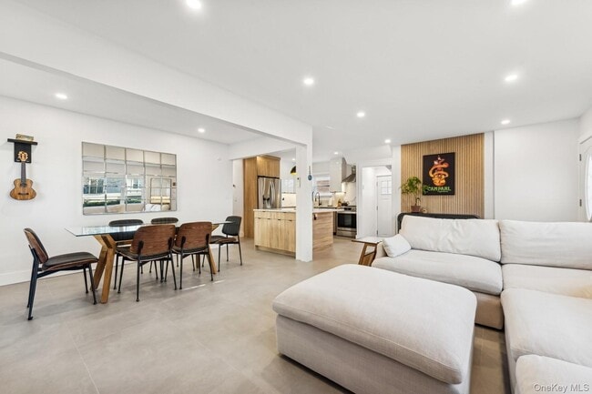 Photo - 139 Gibson Blvd