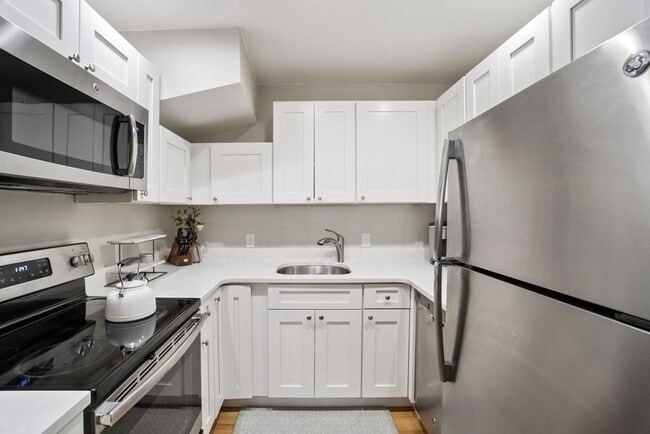 Photo - 138 High St Unit 1