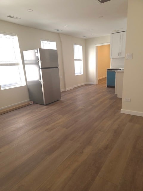Building Photo - 607 N Wells St Unit 3f-3r