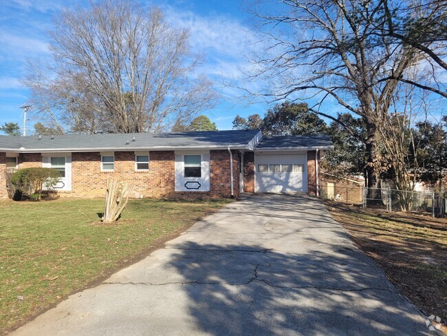 Building Photo - 4001 Lara Ln Unit B Rental