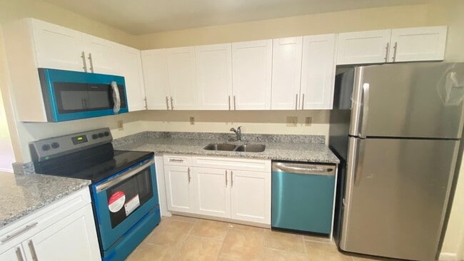 Photo - 5935 Forest Hill Blvd Unit 8