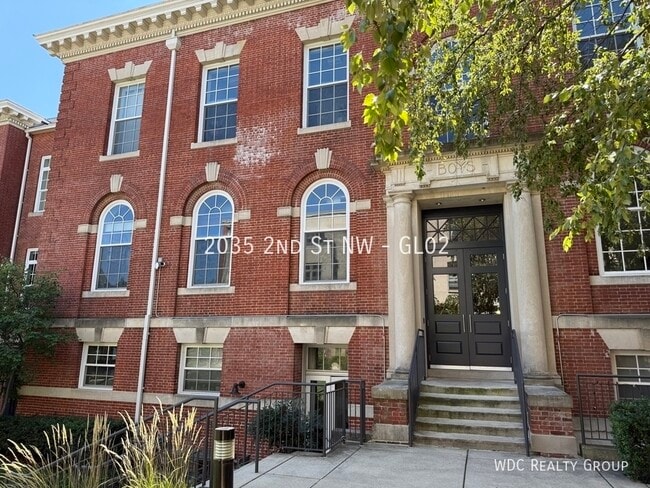 Photo - 2035 2nd St NW Unit GL02