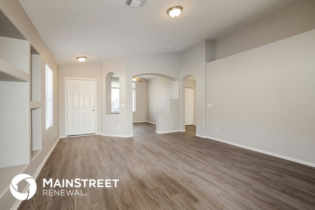 Photo - 15368 W Gelding Dr