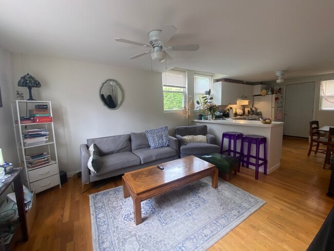 Building Photo - 75 5th St Unit 1 Rental