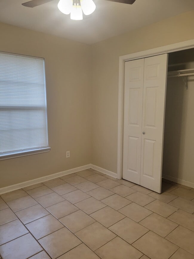 Photo - 177 Jolie Oaks Blvd