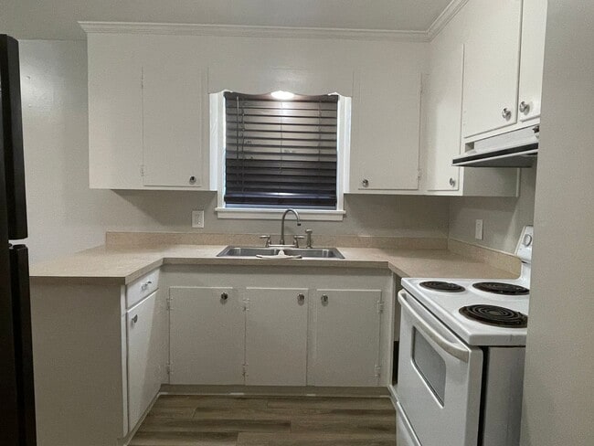 Photo - 3 Bedroom Home for Rent in Pearl!