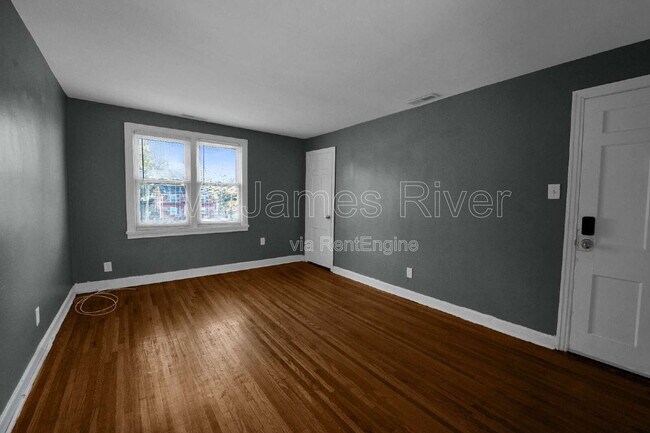 Photo - 4915 Chamberlayne Ave Unit 3