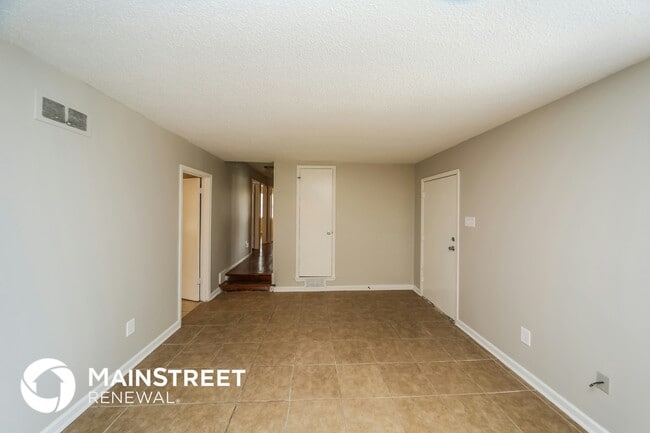 Photo - 4877 Brentdale Ave