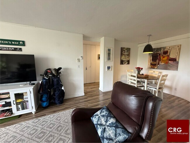 60 Babcock St Unit 33