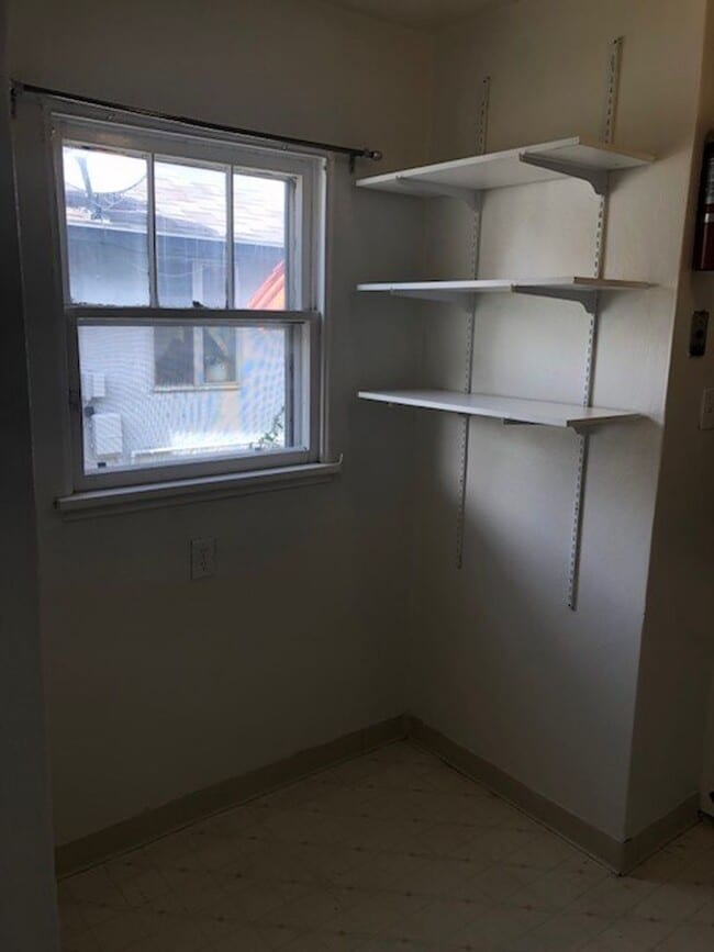 Photo - 417 S 2nd St