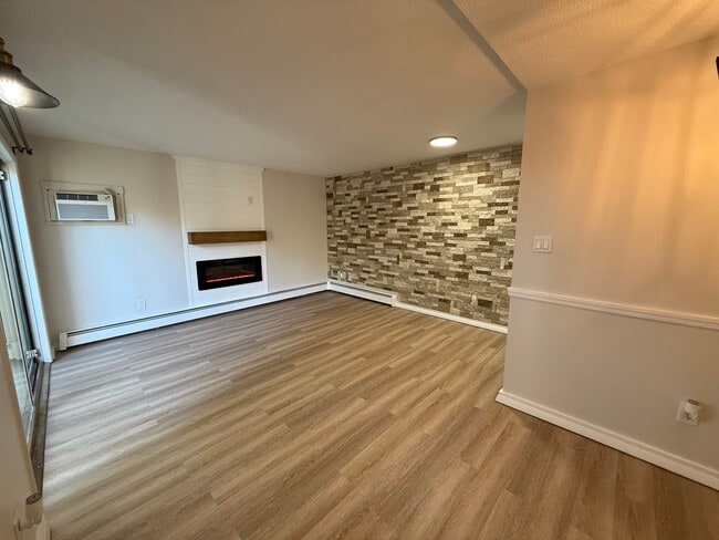 Photo - 1 Sundance Dr Unit 1