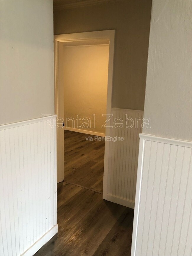 Photo - 1332 NE Del Norte Ave