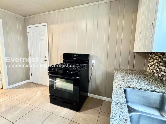 Photo - 917 S Urbana Ave