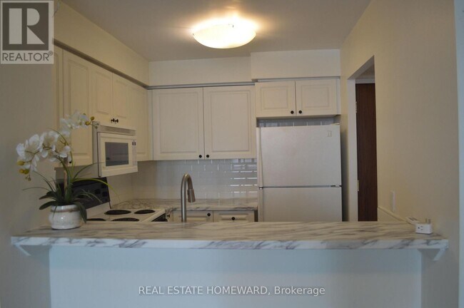Photo - 18 Pemberton Ave Unit 1101