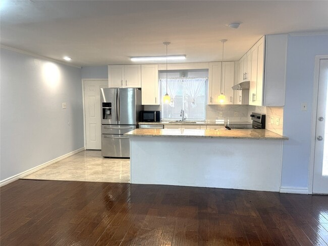 Photo - 6315 Deerwood Rd