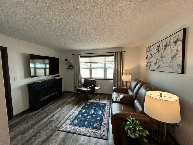 205 Main St Unit 1