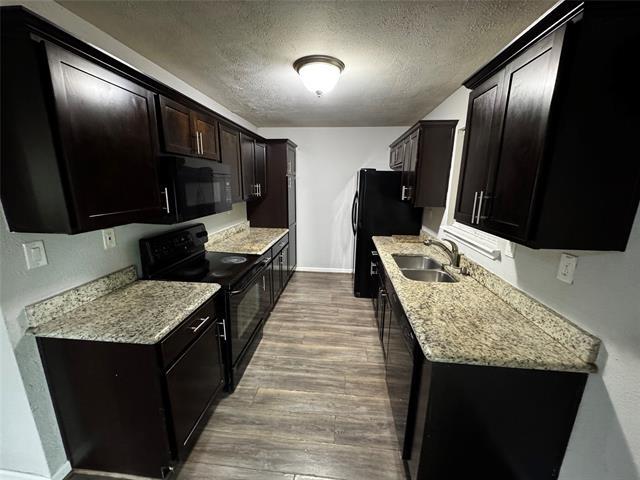 Photo - 2607 Clearview Cir