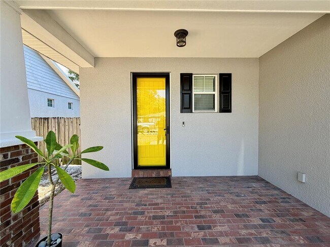 Photo - 3202 W Hartnett Ave