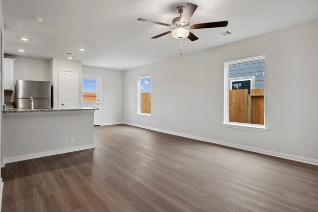 Photo - 16453 Blossom Grv Dr
