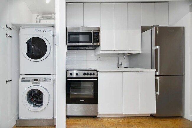Photo - 102 Forsyth St Unidad 10