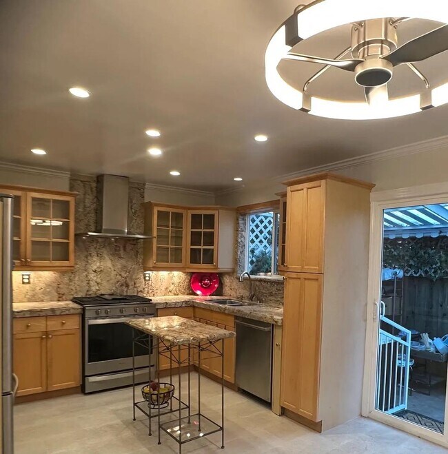 Photo - 101 Linden Ave