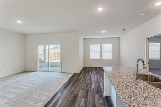Photo - 1652 Hossler Trl