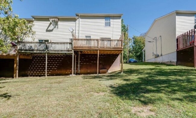 Photo - 116-115 Five Oaks Dr
