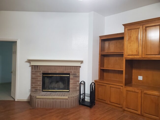 Photo - 6812 Coldwater Canyon Rd