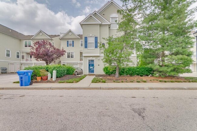 Building Photo - 5806 Riverfront Dr