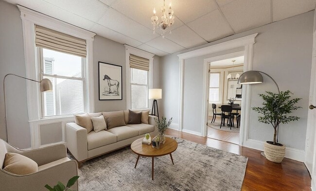 Building Photo - 235 Bidwell Ave Unit 2-2 Rental