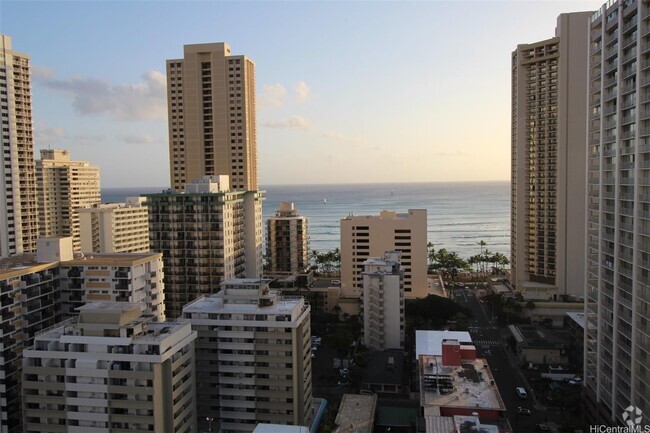 Building Photo - 2440 Kuhio Ave. Rental