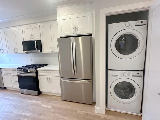 Photo - 37 Gore St Unit 1