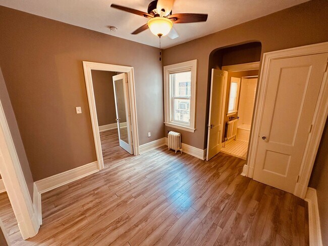 Photo - 7 W Philadelphia St Unit 7 W Philadelphia  4B