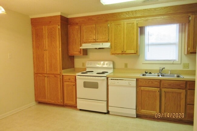 Photo - Willow Run- 2 bedroom, 2 bathroom apartment Unidad G-6