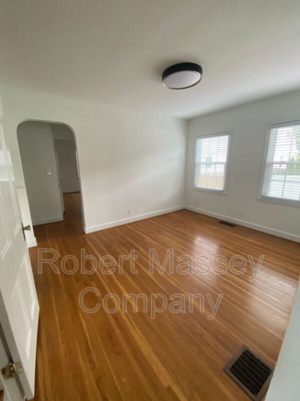 Photo - 4109 Winchester Rd