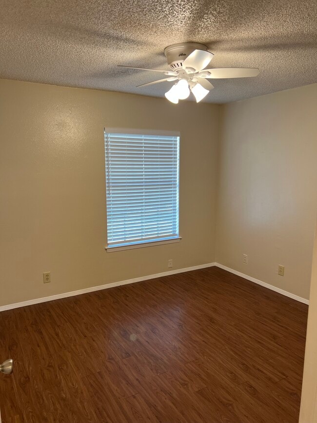 Photo - 5302 Gawain Dr