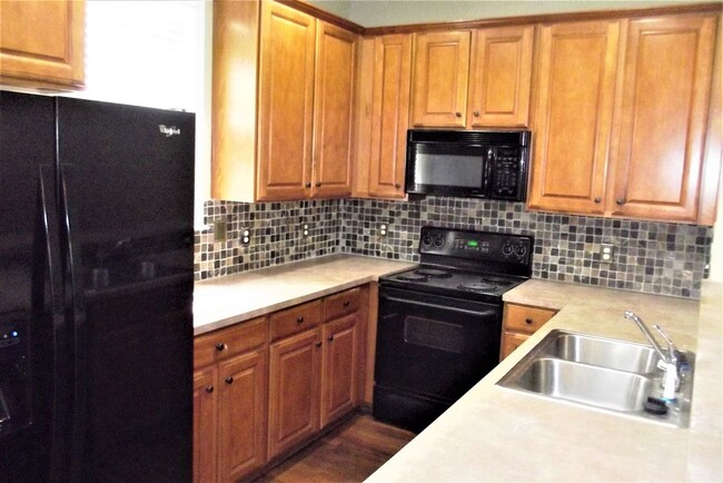 Photo - 10338 McGoogan Ln