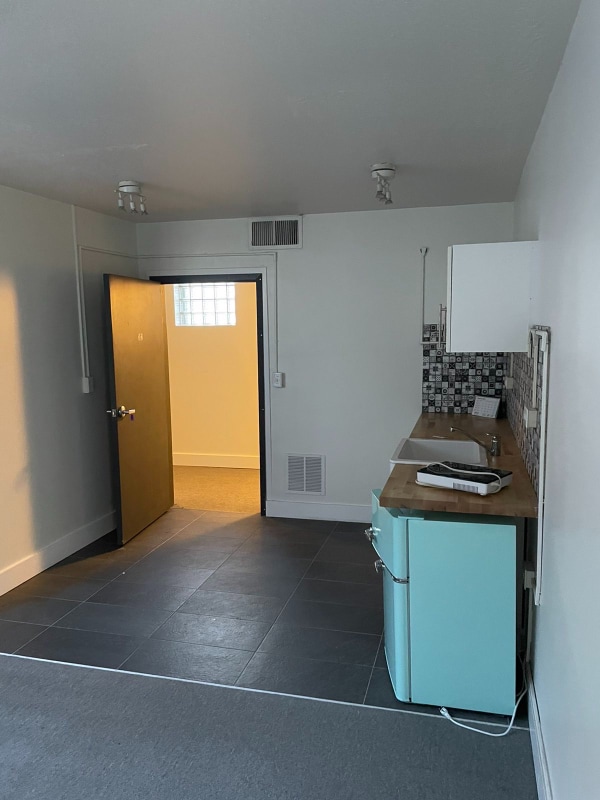 Photo - 416 E Main St