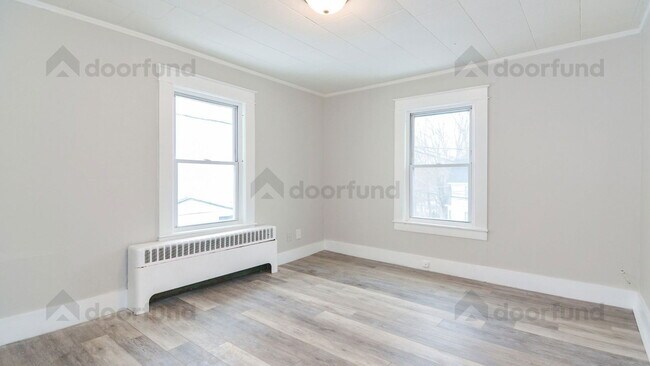 Photo - 11 Pleasant St Unit 2