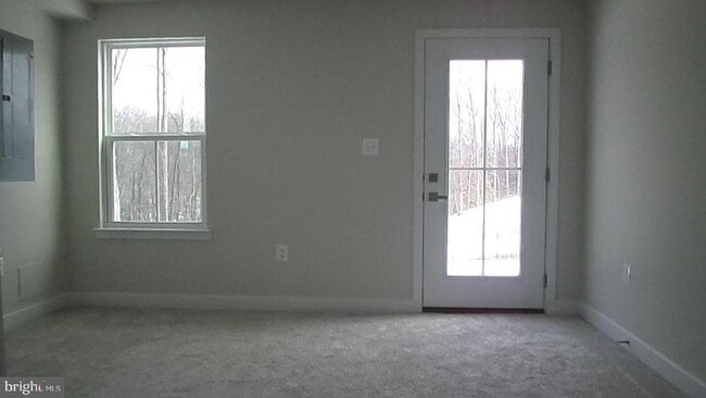 Photo - 9399 Edenderry Dr