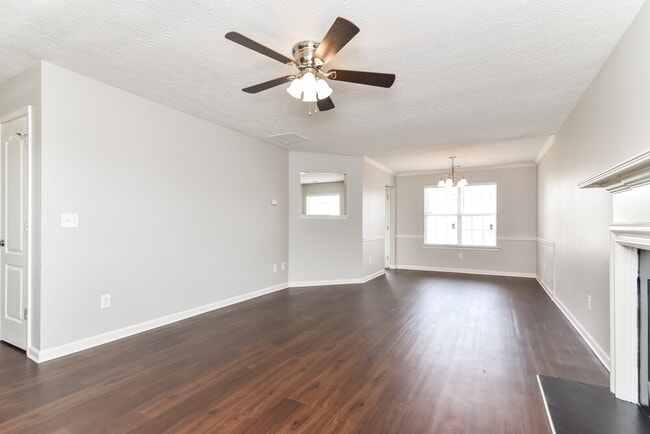 Photo - 5160 Towne Park Dr
