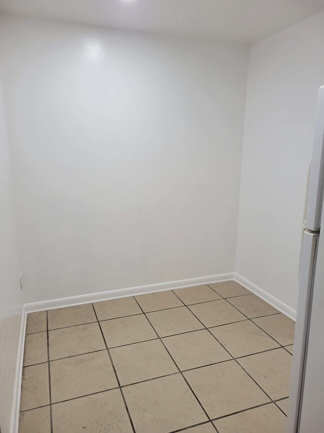 Photo - 1901 E Noel St