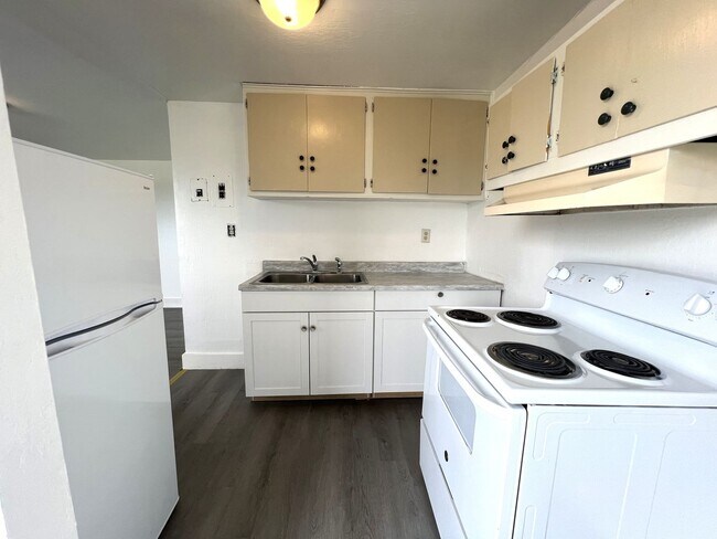 Photo - 93677 Unidad C