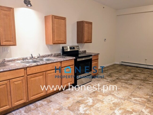 Photo - 1635 Lewiston Rd