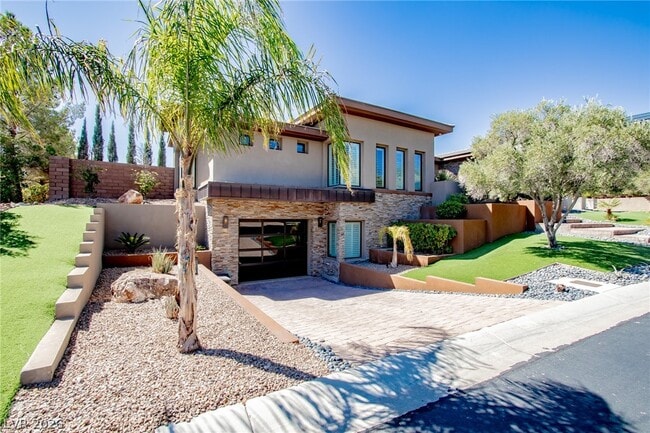 Photo - 69 Hawk Ridge Dr