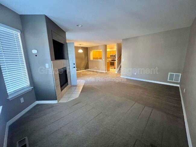 Photo - 12828 Jasmine St