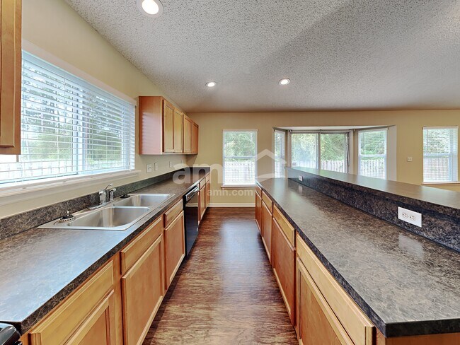 2354 Adams Lake Blvd