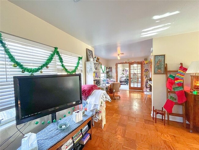 Photo - 4018 NW 10th Ave